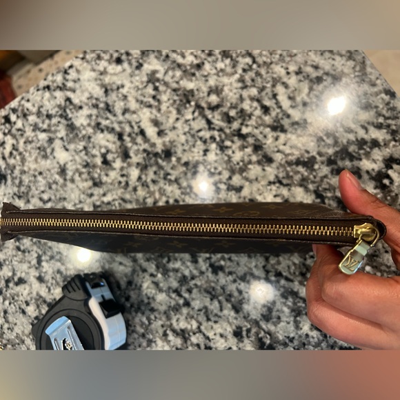 Louis Vuitton pochette with chain strap - Picture 4 of 10